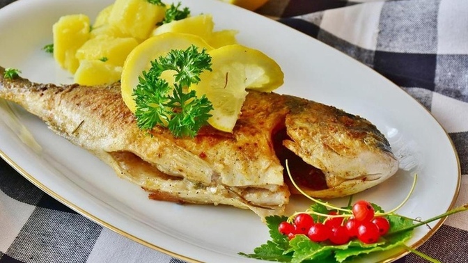 Balığın yanına şarap mı gider, ayran mı? 🍷🥛?