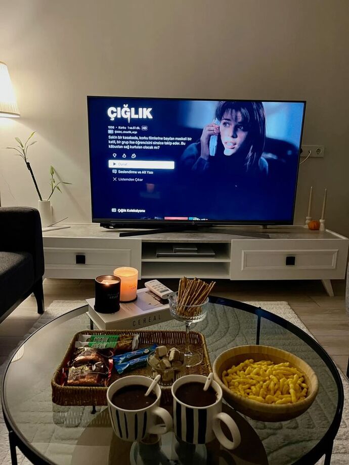 Maç izlerken abur cubur şart mı?
