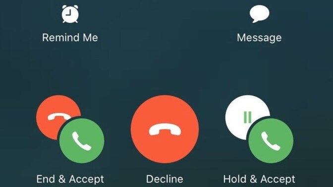 📞Telefonla konuşurken sevgiliniz eşiniz arıyorsa kapatır mısınız hemen telefonu?