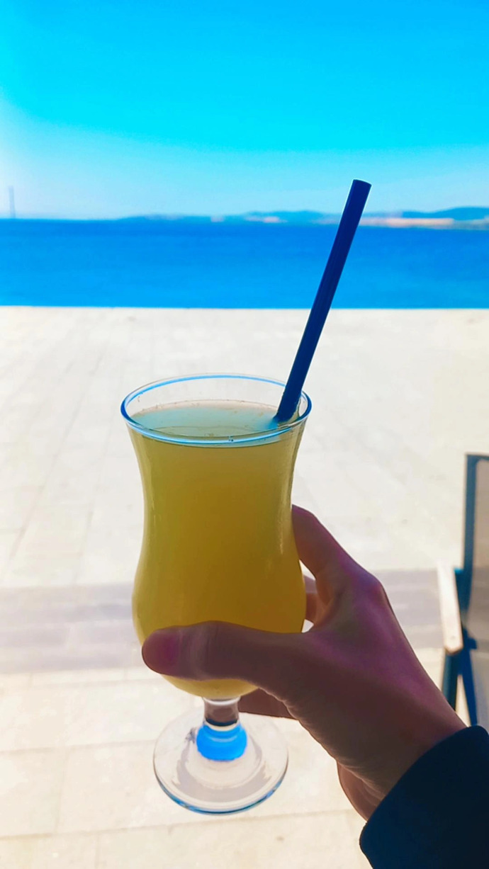 En çok hangi renk içeceği görsel olarak çekici buluyorsun?