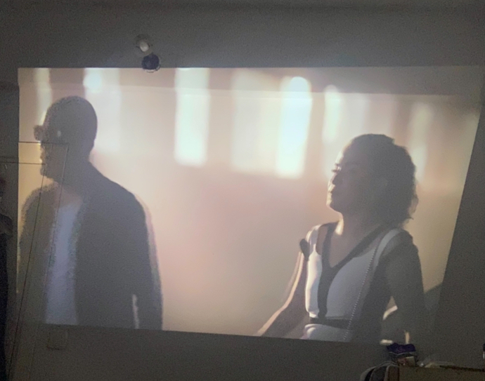 Sinemada film izlemek mi daha keyifli yoksa evde mi?