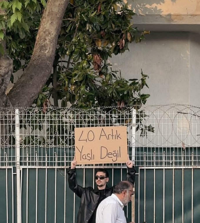 İyi ki doğmuşum🤩40 yaş artık yaşlı değil derler doğru mu?