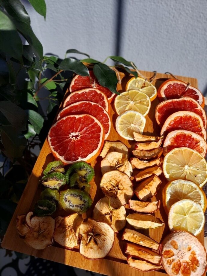 Arkadaşlar, kurutulmuş meyve sever misiniz? Hiç kurutulmuş ananas denediniz mi?