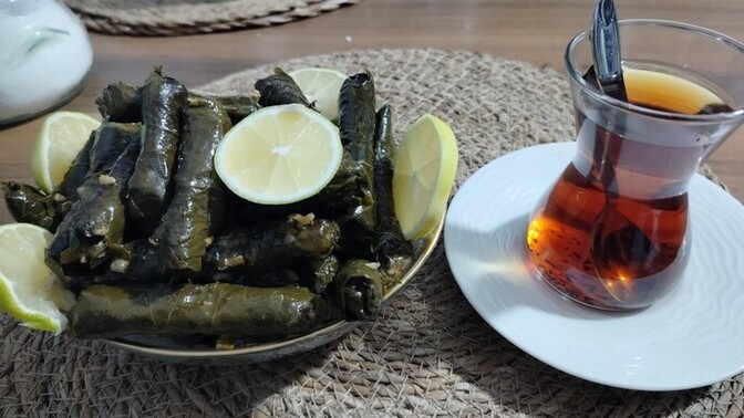 Yaprak sarmasını nasıl yiyorsunuz?