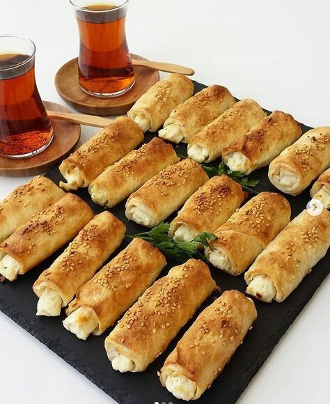 “Börek dediğin tereyağlı olur” diyenler kimler, siz tereyağlı böreği sever misiniz arkadaşlar?