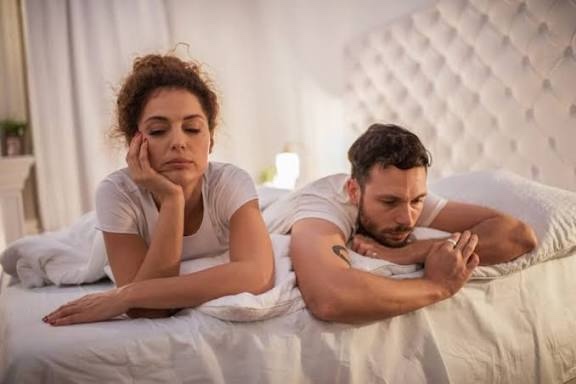 Araya soğukluk giren ilişkide çabalar mısın?