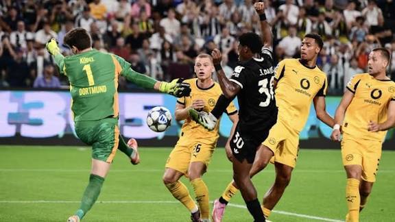 Juventus 4 - Dortmund 4... Şampiyonlar liginde nefes kesen maç berabere bitti! Maçı nasıl buldunuz?