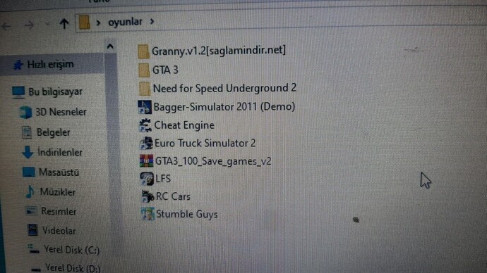 Arkadaşlar laptopum nasıl sizce güzel mi packard bell new 91?