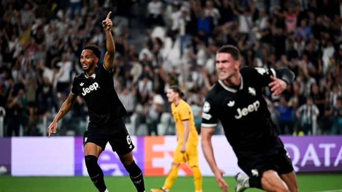 Şampiyonlar Liginde 4-4′lük bir maç! Bol gollü Juventus - Dortmund karşılaşmasında kazanan çıkmadı. Karşılaşmayı nasıl buldunuz?
