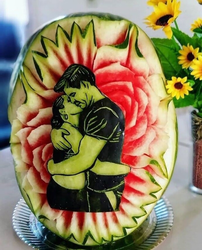 Bu karpuzlardan hangisini yersin?