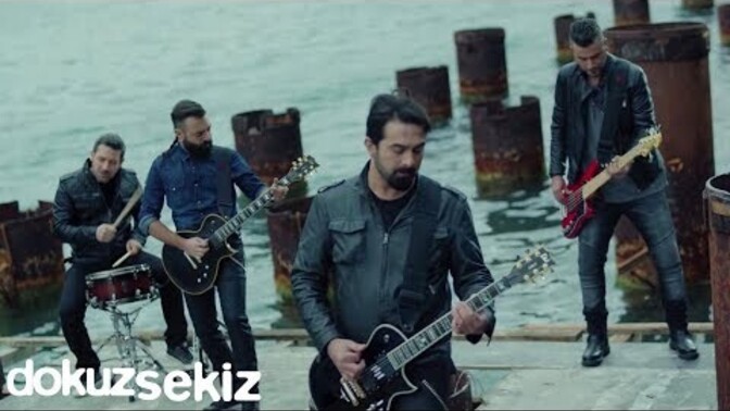 Şu an hangi şarkıyı dinliyorsunuzzz paylaşmak ister misiniz?