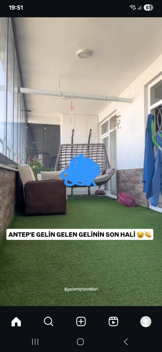 Balkona böyle bir halı alsam nasıl olur?