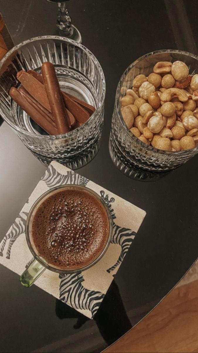 Akşamları kahve mi yoksa çay mı içer siniz?