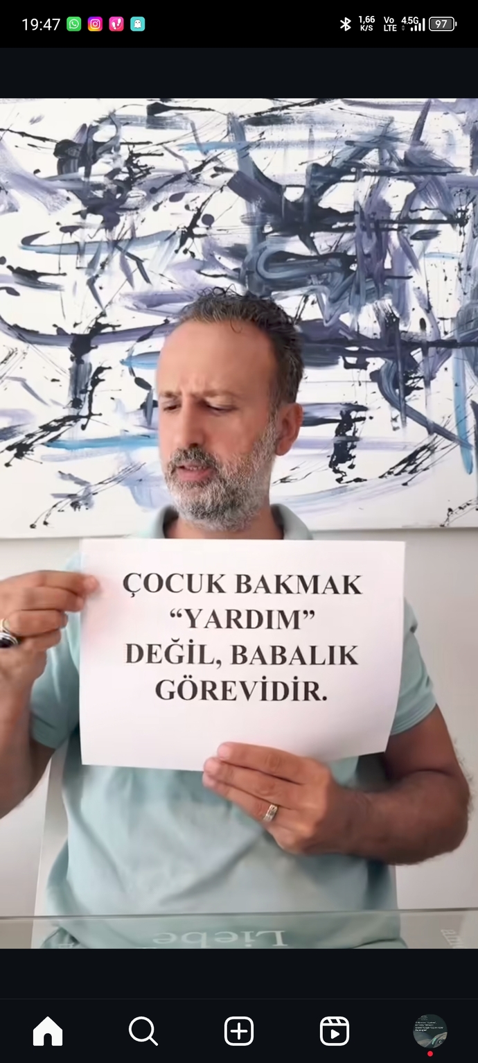 Erkeklerin kızı yaşındakilerle aşk yaşaması mide bulandırıcı değil mi ona o gözle bile bakabilmesi?