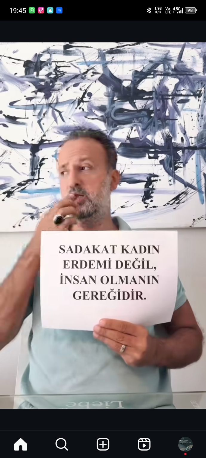 Erkeklerin kızı yaşındakilerle aşk yaşaması mide bulandırıcı değil mi ona o gözle bile bakabilmesi?
