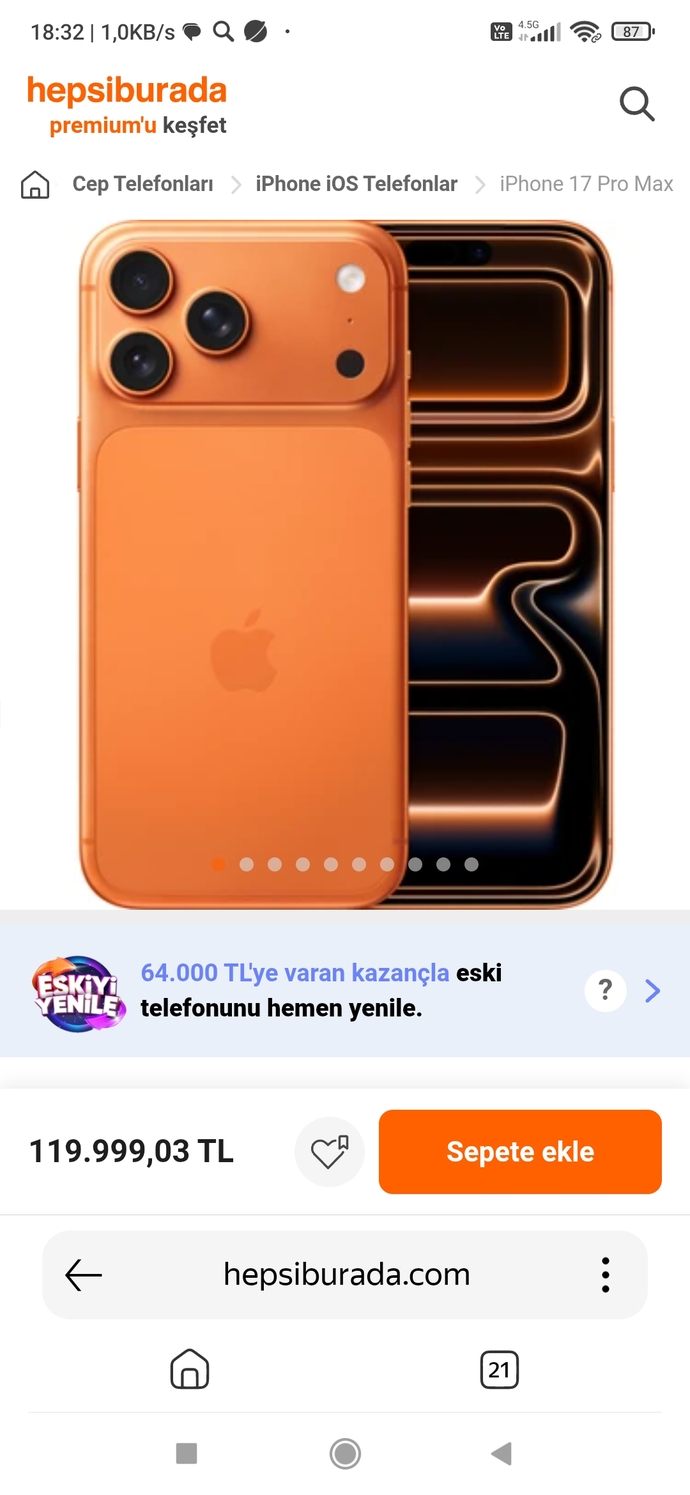 Yeni iPhone sırtında kamburu olan bir insana benzemiyor mu sizce de 🤔🤔? bir telefon tasarımı bu kadar mı kötü olabilir?