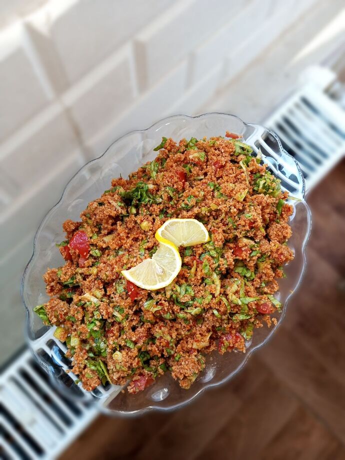 Kısırın salçası kavrulur mu kavrulmaz mı?