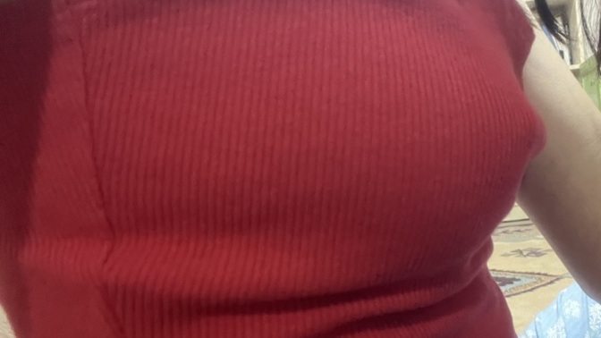 Göğüslerim çok küçük? Zararlı da olsa büyütmenin yolu yok mu?