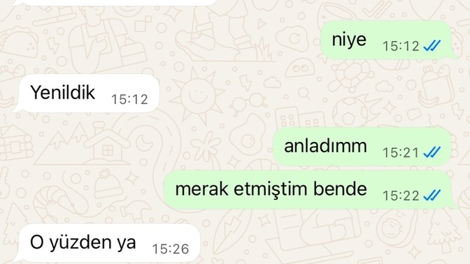 Konuşmaya başlayalı 4-5 gün oluyor ama hep böyle konuşuyoruz hiç uzatmıyor kısa kesiyor. bende uğraşmıyorum. sizce karekteri mi bu?