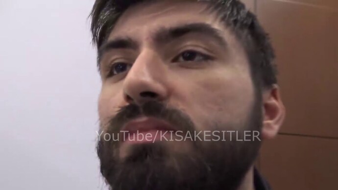 Erkekler, erkek arkadaslaeinizla kamp yapar misiniz?