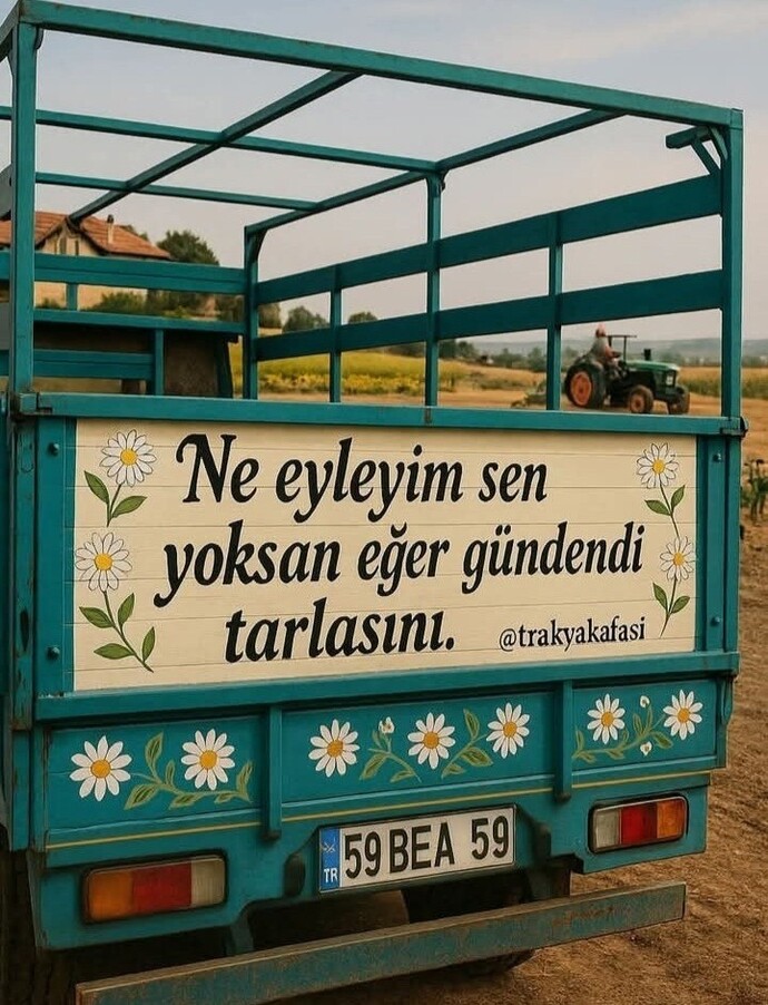 Fikirdaş diye bir kelime var mı?