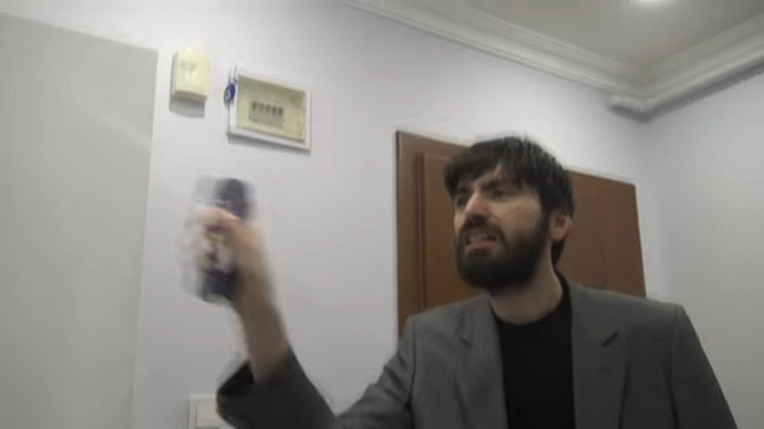Kola sevdalıları burada mı?