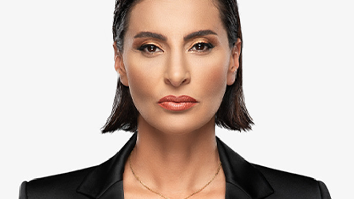 Menfaati için yaklaşan insanlar ne kadar aciz güçsüz ve bomboş bir insan olduklarını biliyorlar mı acaba?
