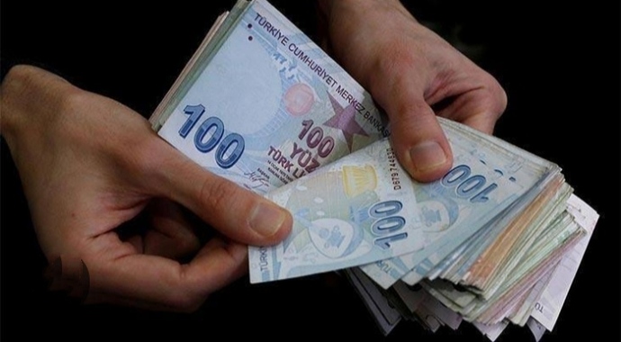 Sizin arkadaş ortamında paranın lafı olur mu?