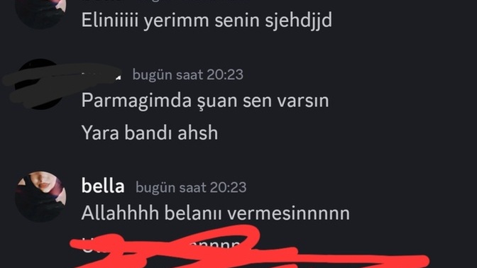 Acı gerçekleri söyleyen dostu mu seçersiniz, yoksa her söylediğiniz onaylayan dostu mu?