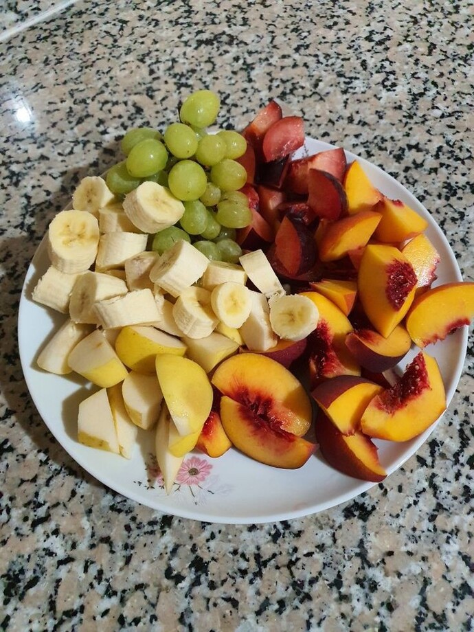 Meyve tabağı mı yoksa dondurma mı daha güzel olur?