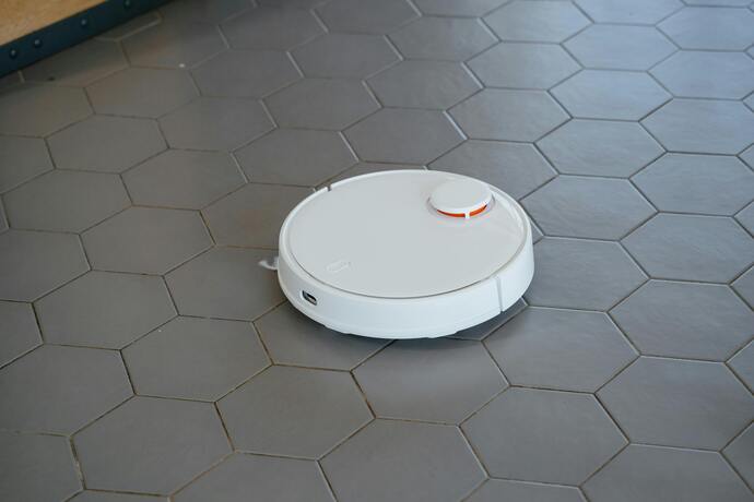 Koltukları da süpüren robot süpürge çıksın ister miydiniz?