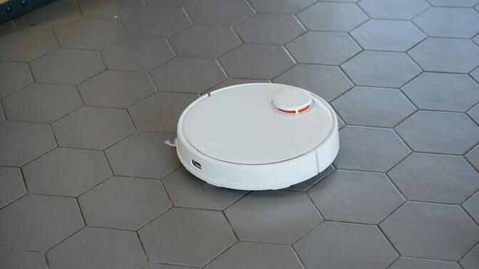 Koltukları da süpüren robot süpürge çıksın ister miydiniz?