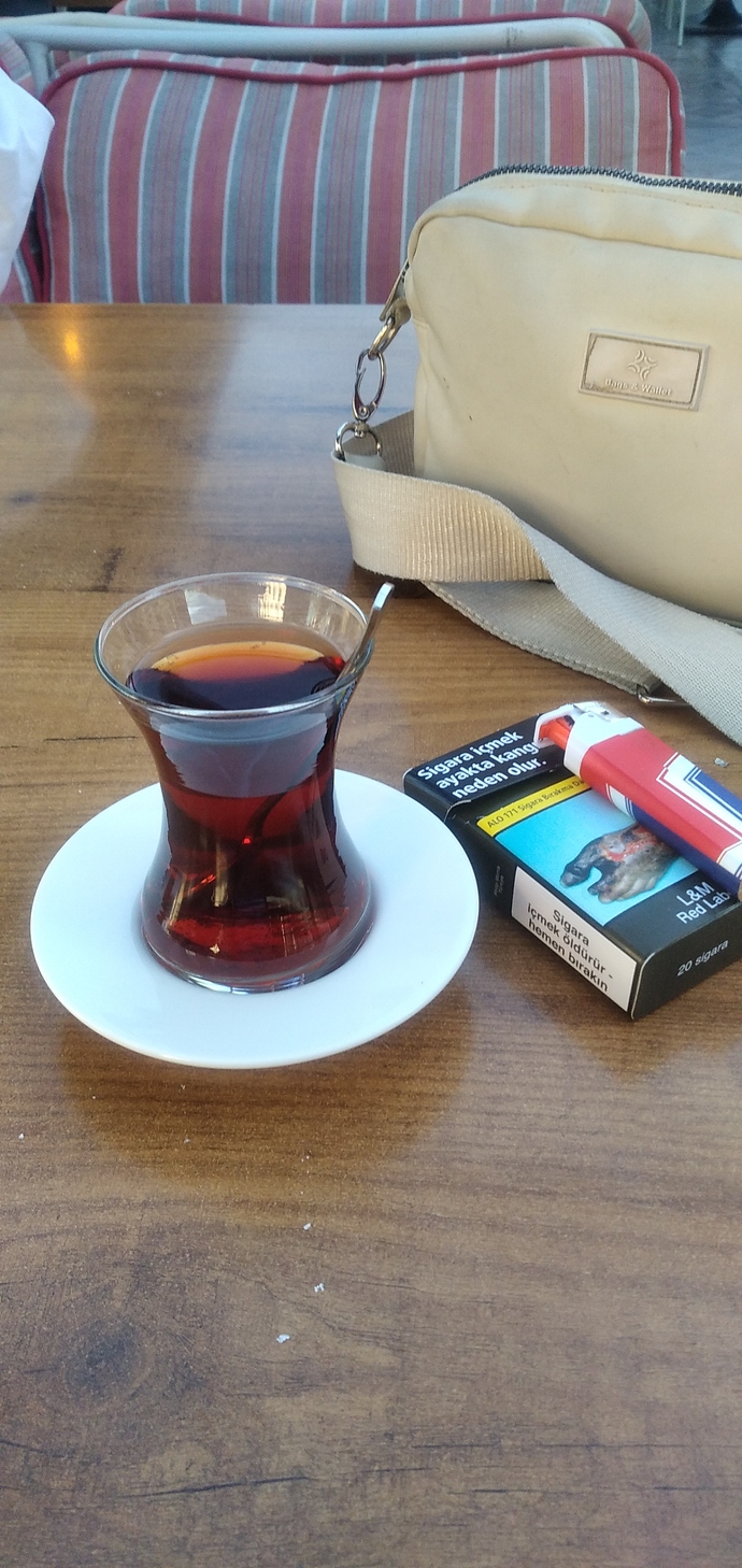 İnsanların ne bildiğine mi yoksa naptığına mı bakılır?
