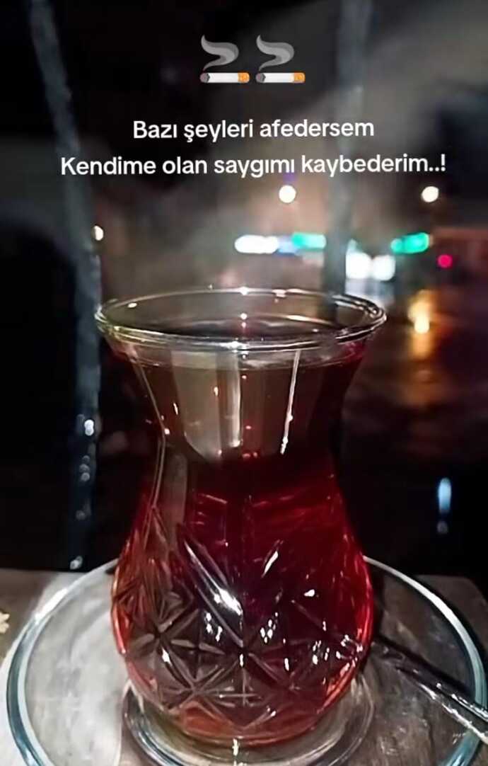 Çay var içersen ben var seversen..❣️