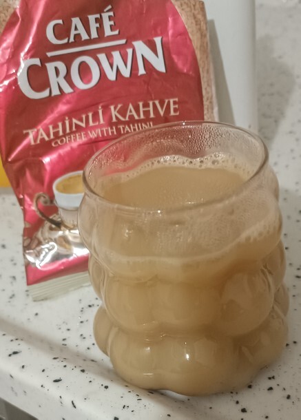 Bu saatte kahve içen var mı benim gibi?