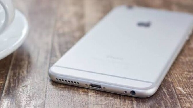 Flörtünüzün telefonunu masaya ters koyması size ne hissettirir?
