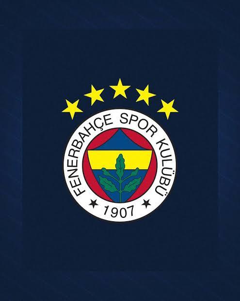 Uzak durmak istediğin ama onsuz yapamadığın biri var mı?
