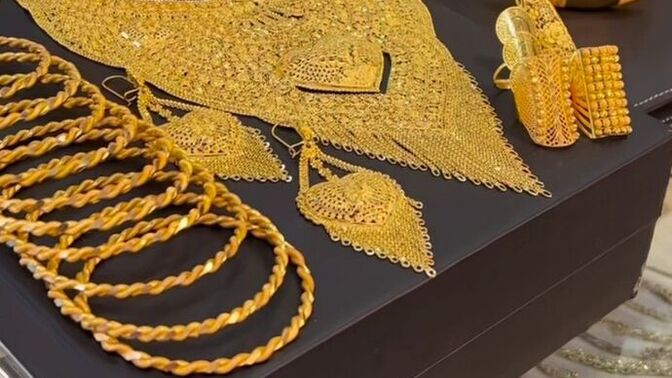 Altın fiyatları yükseliyor. Bu gençler nasıl evlenecek, altın alacak?