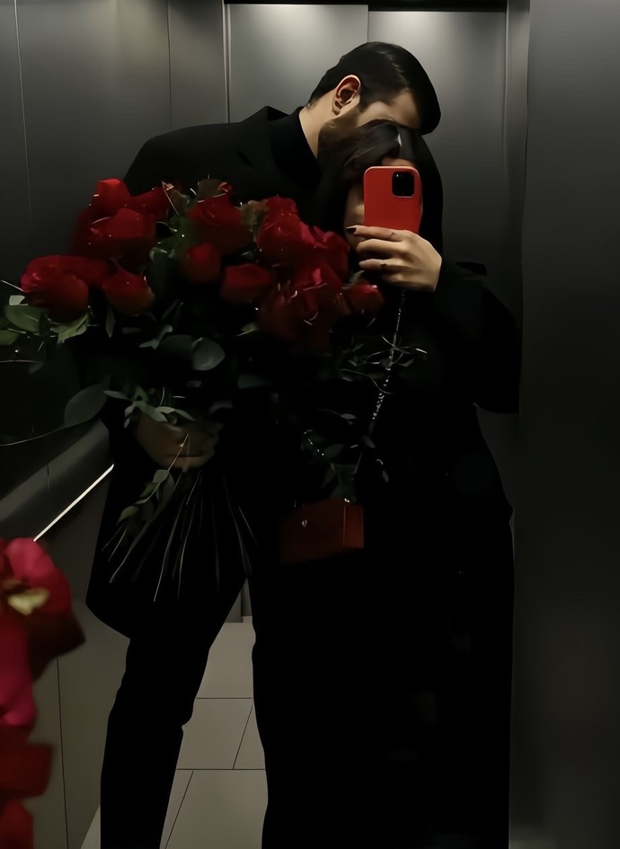Sevgiliniz karşı cinsle fotoğraf çekebilir mi?