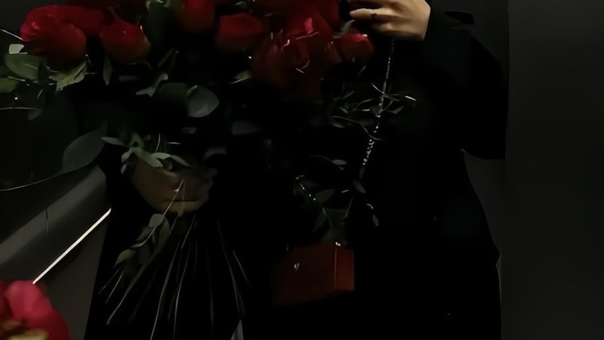 Sevgiliniz karşı cinsle fotoğraf çekebilir mi?