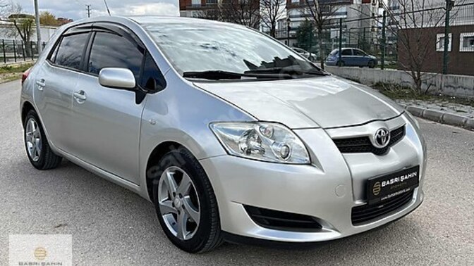 Toyota Auris 1,4 D4-D alınır mı?