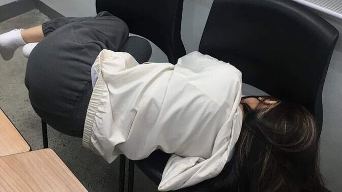 Yatağınız dışında başka yerde uyuyabilir misiniz?