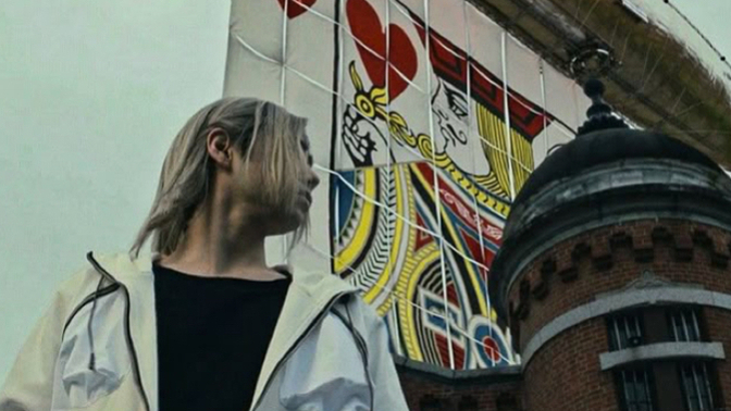 Alice İn Bonderland’ın🃏 3. sezonu bugün Netflixe geldi, bu heyecanlı diziyi kimler biliyor?