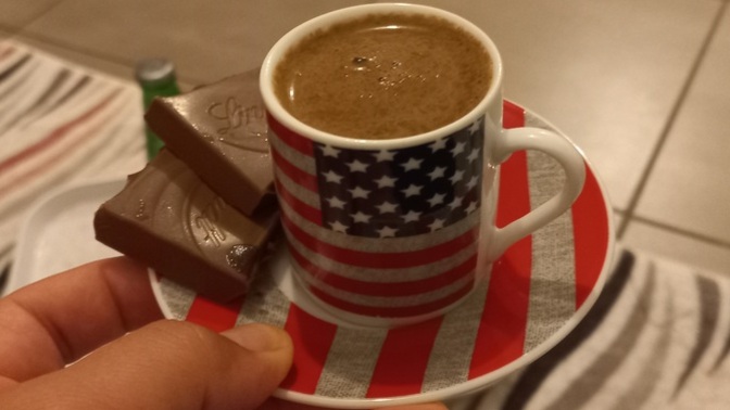 Yeni fincanlarım nasıl çiçeklerim?