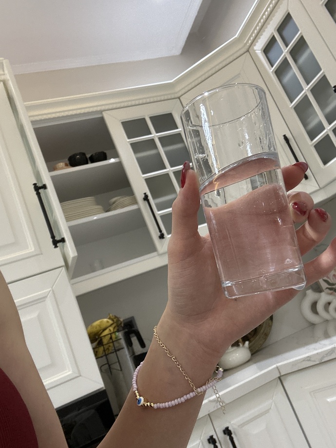 Suyu neden oturarak içmek hep daha faydalı derler?