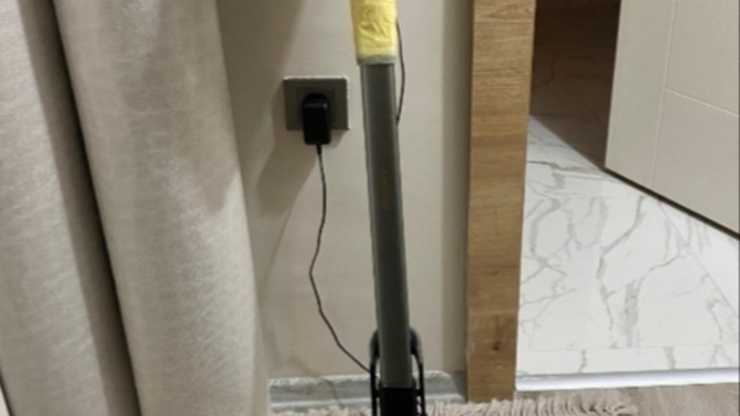 Yarın evimi Philips dikey süpürge ile mi yoksa Philips robot süpürge ile mi süpürsem acaba?