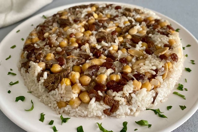 Pirinç pilavı size göre en güzel neye eşlik ediyor?
