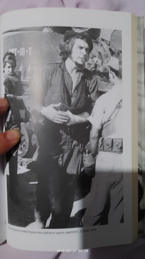 Che Guevara  nın ağzından KÜBA devrimini okudunuz mu?
