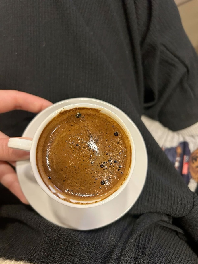 Kahve eşlikçiniz var mı?