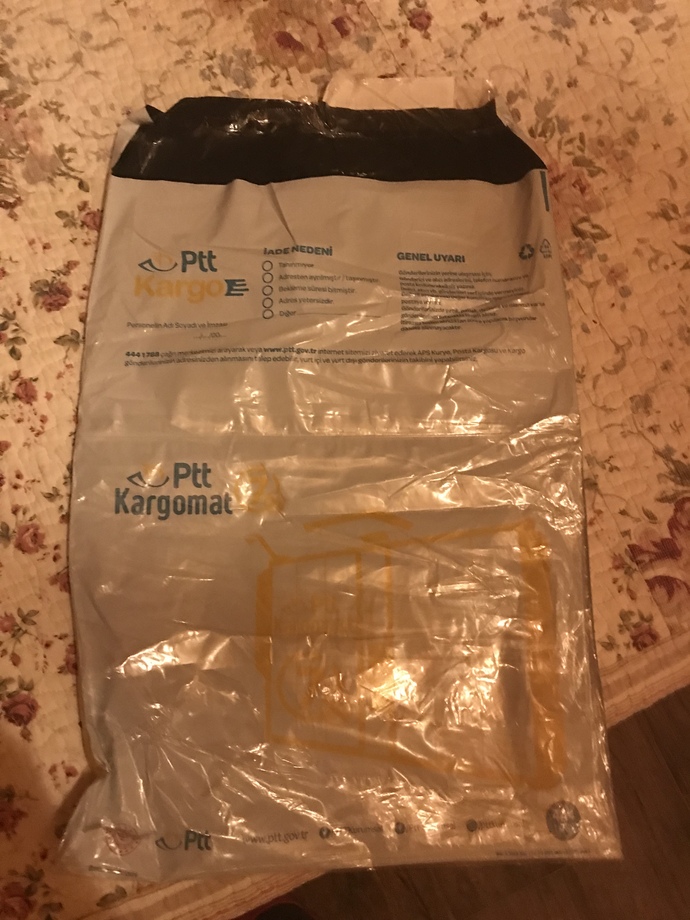 Çok acil yardıma ihtiyacım var kargo konusunda ilginç bir durum yaşadım. Sizce bu tehlikeli mi?